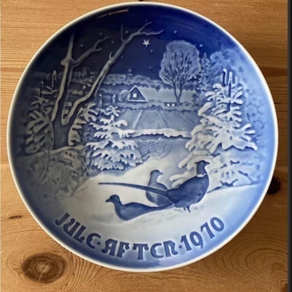 Bing & Grondahl 1970 Pheasants in the Snow at Christmas Vintage Collectible